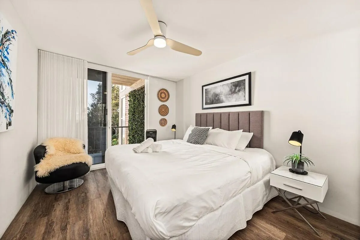 Oceanview Retreat - 2 Mins Walk To Kirra Beach غولد كوست 0*,  أستراليا