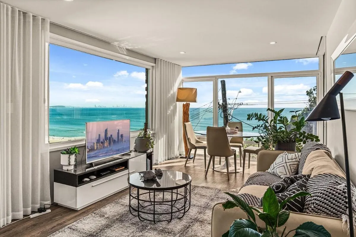 Oceanview Retreat - 2 Mins Walk To Kirra Beach غولد كوست